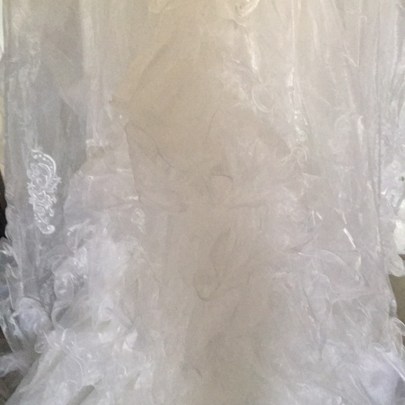 Vintage wedding dress 90 beast 30 waist 36 , 90 inches long - Picture 10 of 12